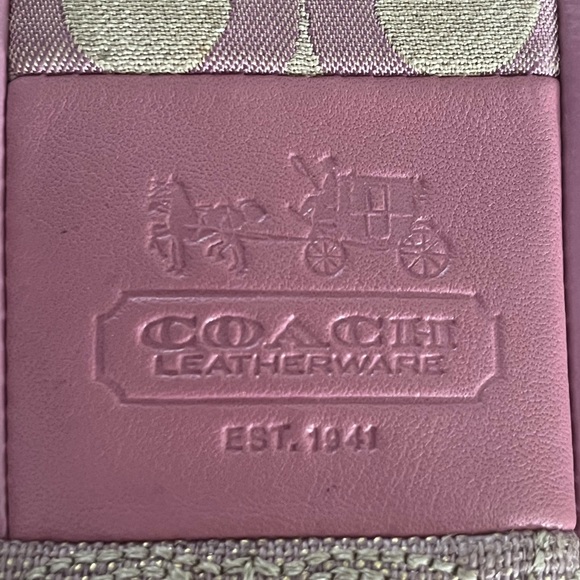 Coach Pink Patchwork Shoulderbag - Picture 8 of 8